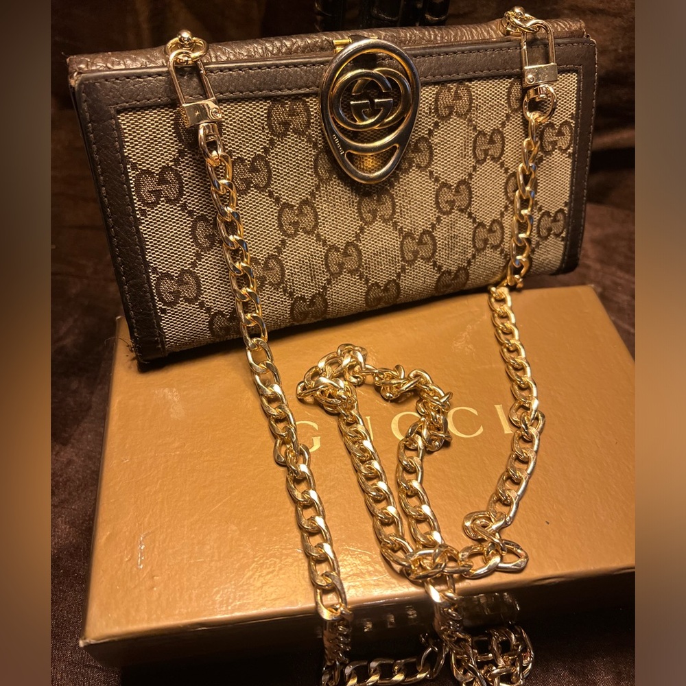 GUCCI Authentic, Clutch, Bifold Wallet, Crossbody.